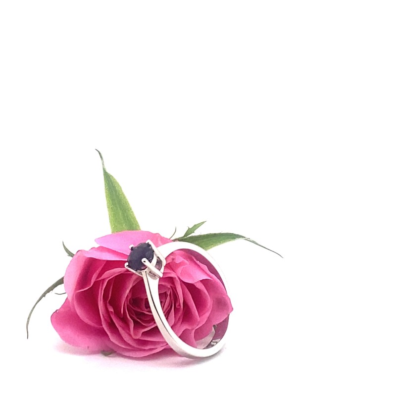 Inel de logodna din Aur Alb de 18k cu Safir Natural Albastru de 0.63 ct