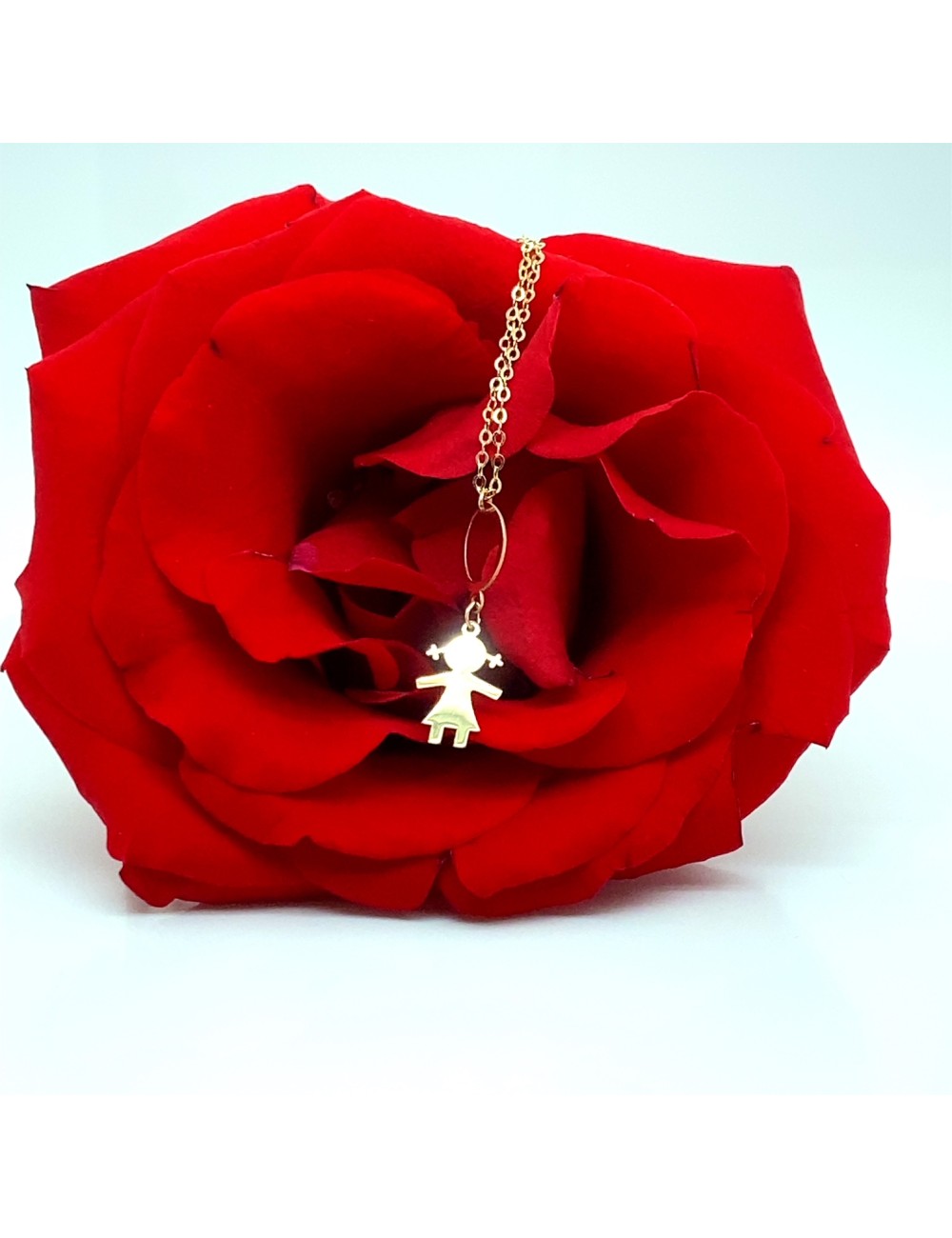 Lantisor cu pandantiv ingeras din aur galben de 14k